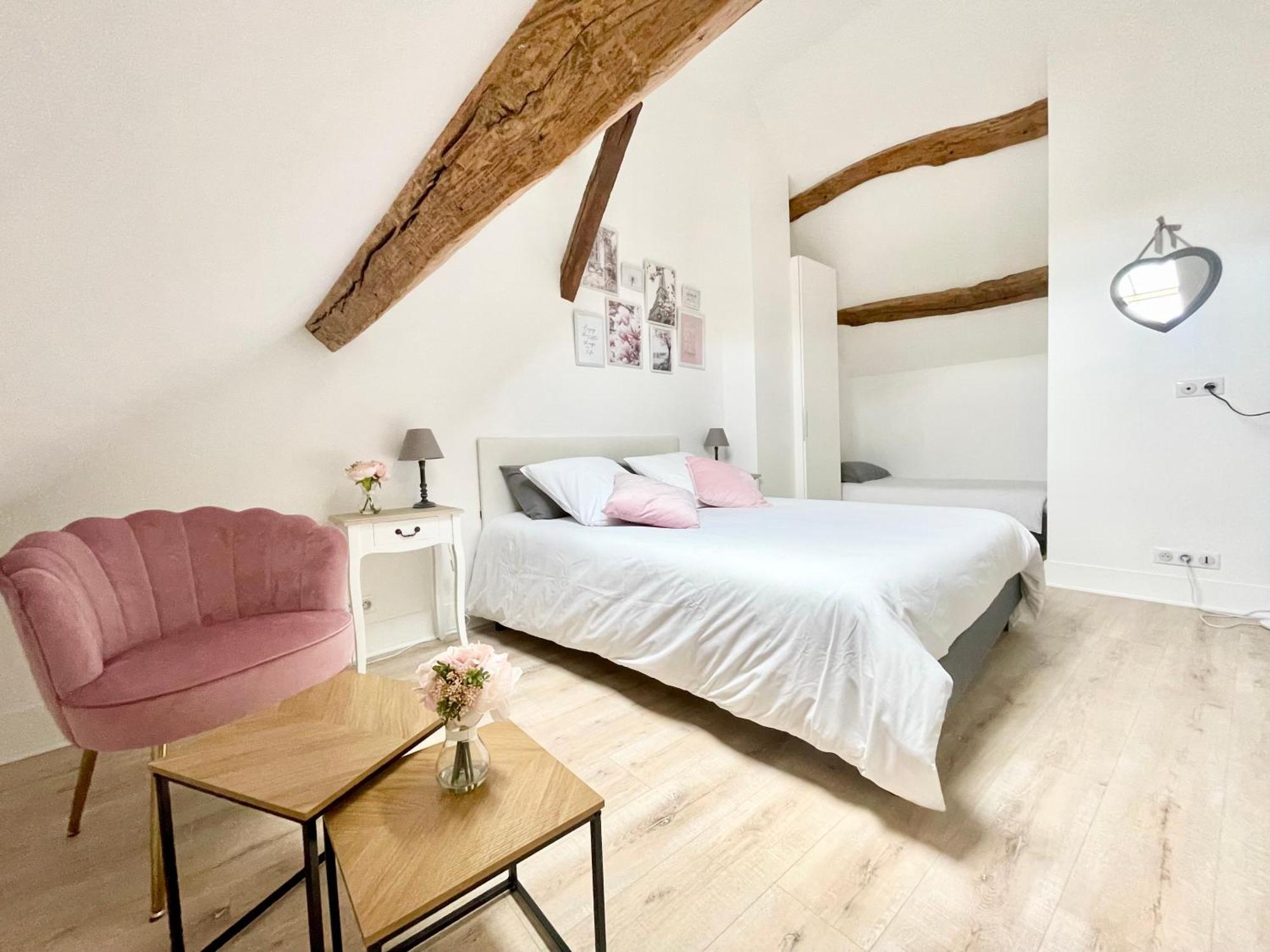 La Demeure Des Hotes 10 Minutes De Disney Couilly-Pont-aux-Dames Экстерьер фото